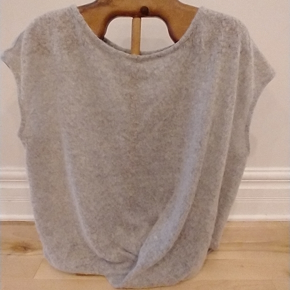 XL DKNY maternity short sleeve sweater - Picture 1 of 5